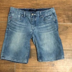 Teenage girls Capri denim
